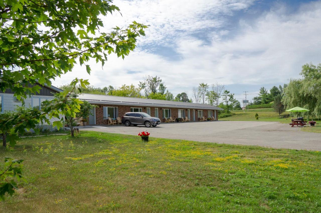 Wayside Motel Manitoulin Manitowaning Luaran gambar